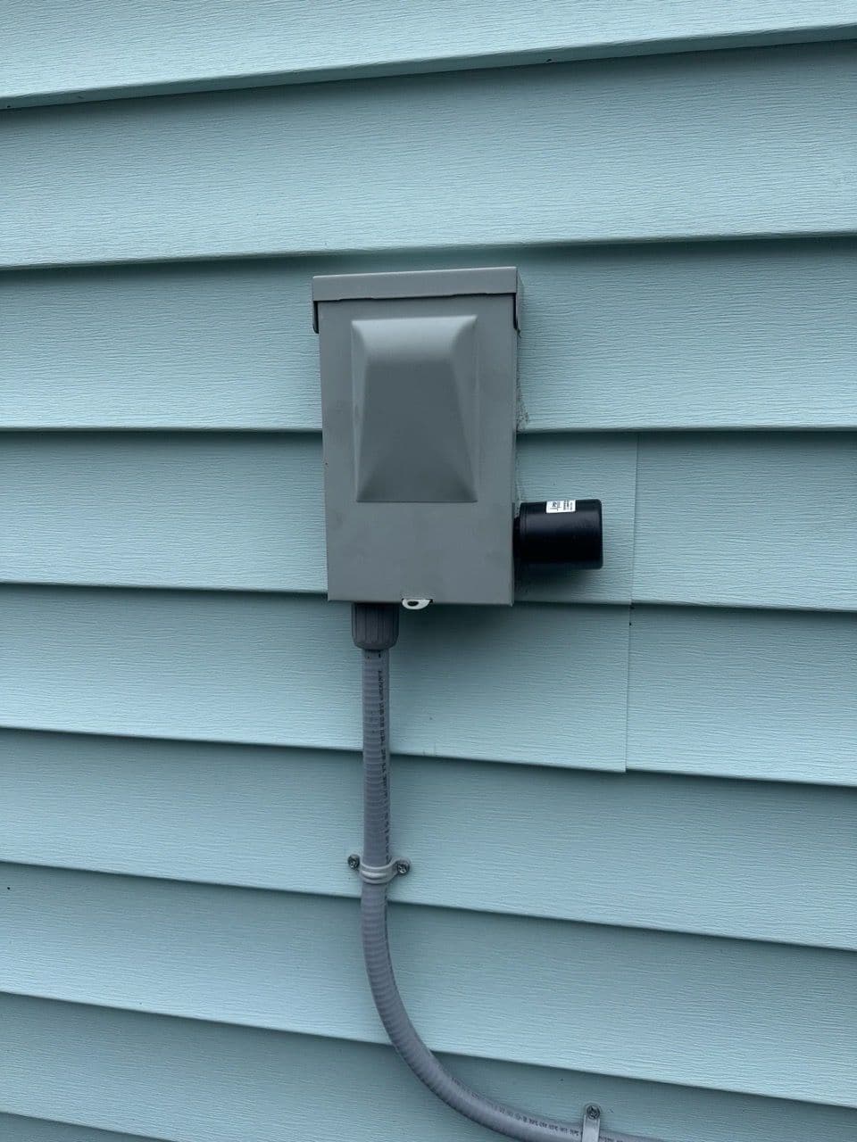 Gallery photos for Secure HVAC Systems with Expert Surge Protection: Image #2