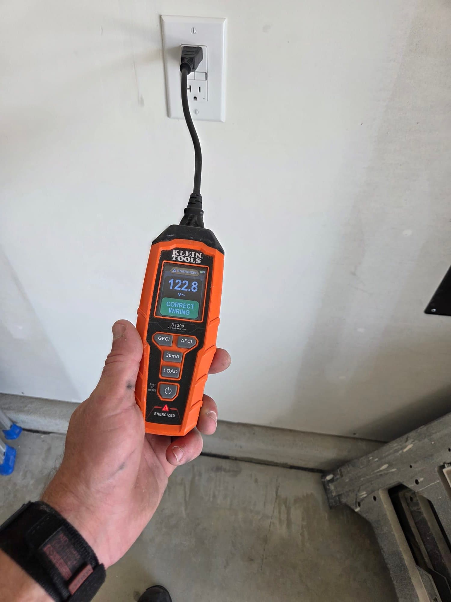 Dedicated Circuit Fix Stops a Fridge From Tripping the Breaker image