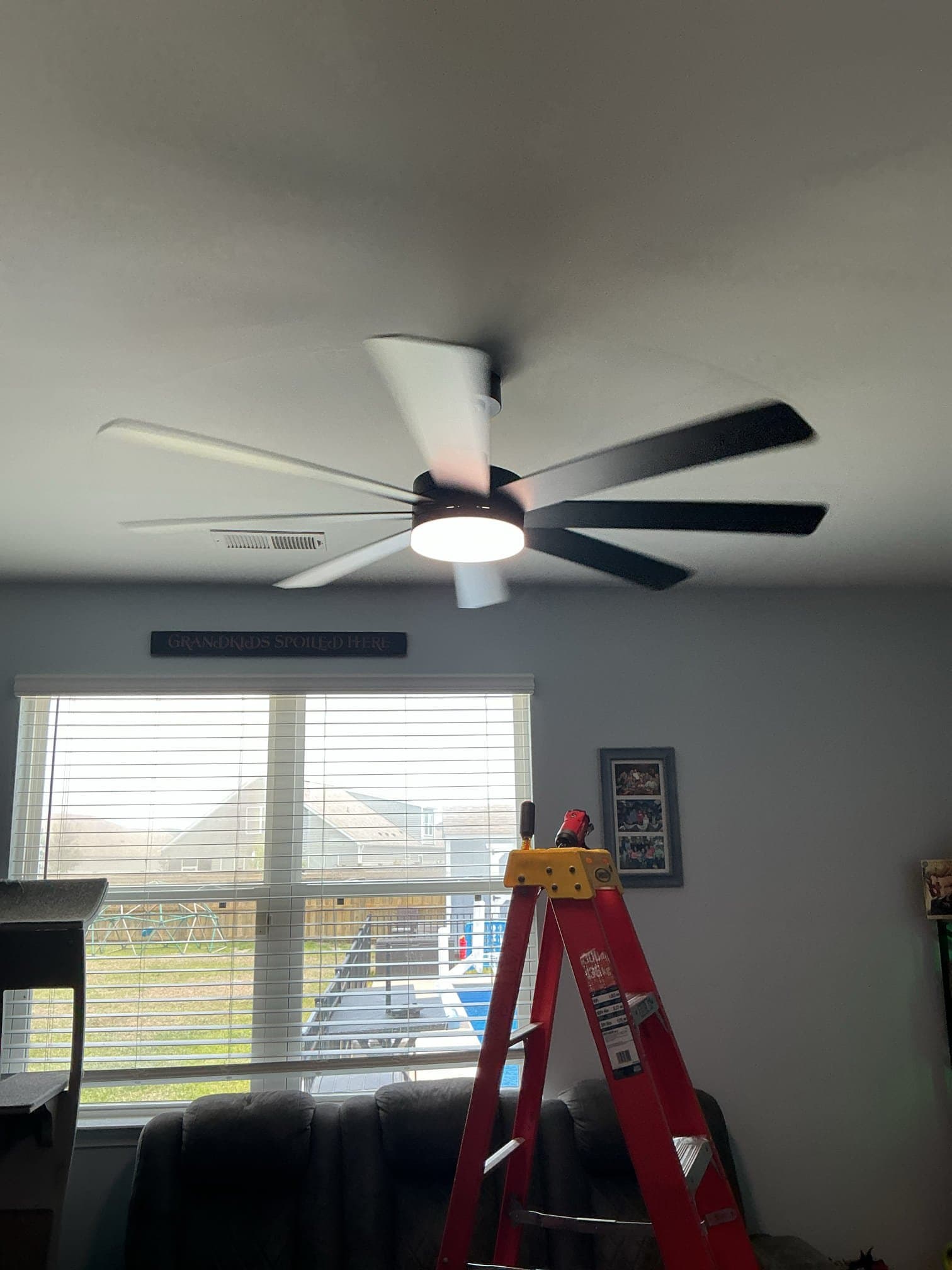 Gallery photos for Ceiling Fan Light That Stumped 2 Electricians - We Fixed It: Image #1