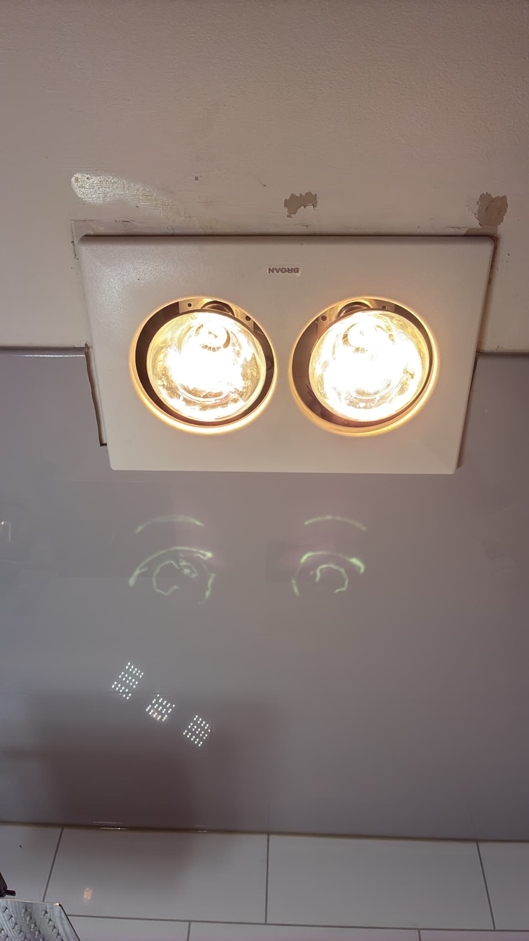 Gallery photos for Bathroom Exhaust Fan Replacement with Built-In Heater: Image #2